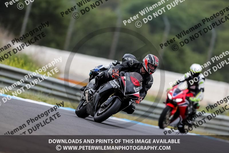 estoril;event digital images;motorbikes;no limits;peter wileman photography;portugal;trackday;trackday digital images